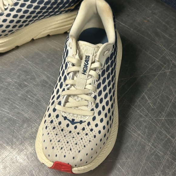 Hoka One One Rincon Size 7.5 Women - Picture 2 of 11